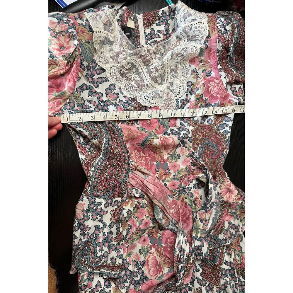 Beautiful Vintage 80's Victorian Floral Midi Dress - Picture 4 of 16